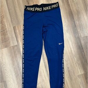 Women’s Nike Pro Leggings